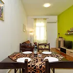 Apartment Eliana